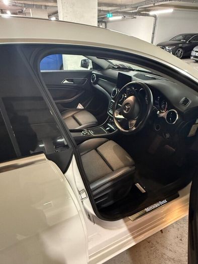Mercedes-Benz CLA 2017 AMG LINE (Low Mileage)
