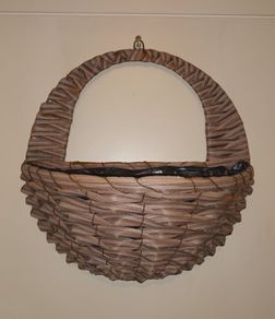 Hanging basket
