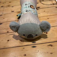 Tummy time pillow