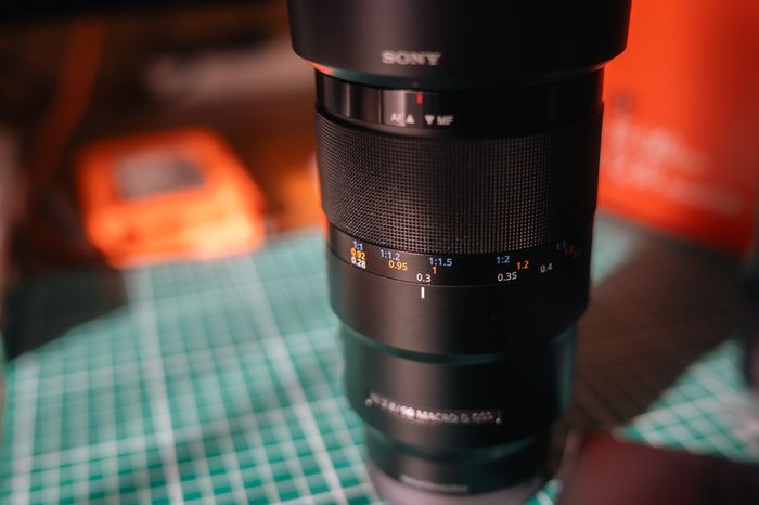 Sony 90mm macro lens