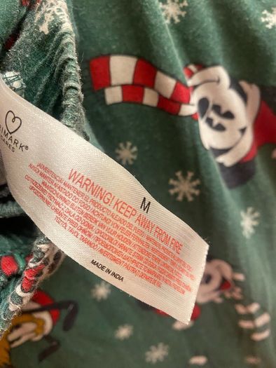 Christmas pyjamas (med)