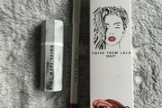 New Give them La La lipstick and liner.