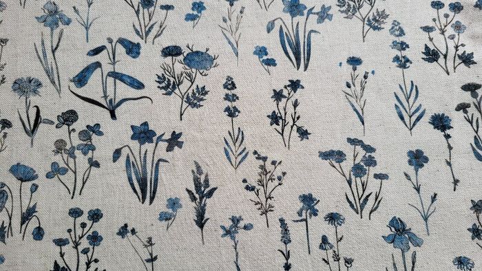 Table runner /Placemats/ Napkins