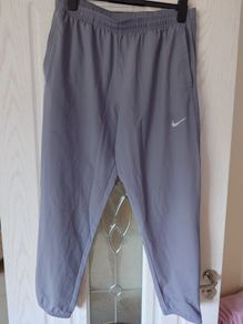 Nike bottoms