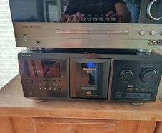hi fi Sony 300 cd juke box and Harmon kardon amp