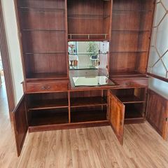 sideboard