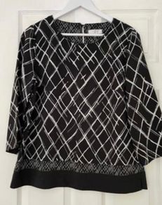 Jasper Conran Debenhams Black & White Lined Top - Size 14