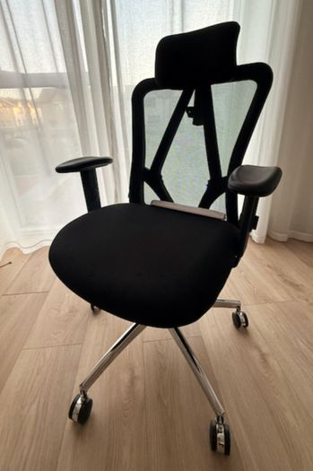 Ergonomic Mesh Office Chair "mfavour"
