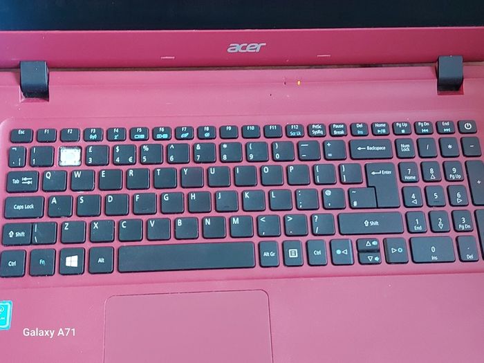 ACER ASPIRE ES1-533 series, Model N16C!, Red, 1.8 Terrabyte HDD, 8GB Ram, Intel Pentium CPU, N4200, 1.1GHz, Microsoft Edge, Chrome