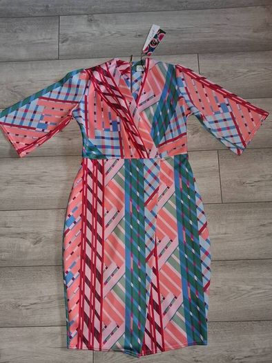 Brand New Closet London Bell Sleeve Wrap Dress - Size - U.K.14 - RRP - 80.00 - Open To Offers!!