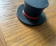 Novelty Top Hat Wine Sropper