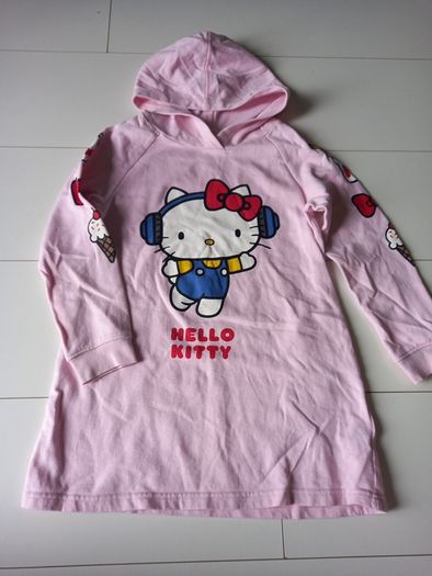 Girl jumper