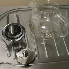 Glass tea pot
