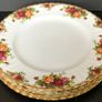 Royal Albert "Old Country Roses" 26.5 cm Dinner Plate Image 2