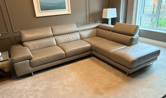 Natuzzi Leather Corner Sofa