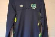 Ireland Football Track Top. Official Umbro Quarter Zip Youth Age 11 To 13 Years. Collect In Dublin Or Receive Via Post.