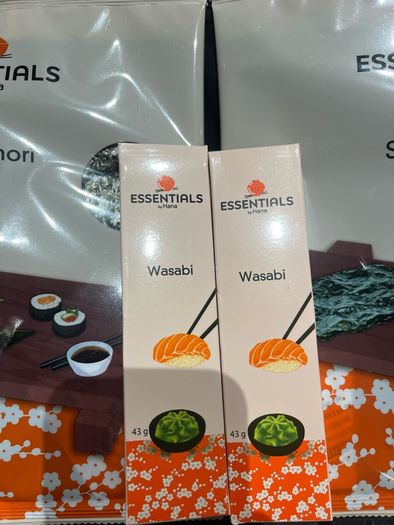 Sushi nori seaweed and wasabi Set