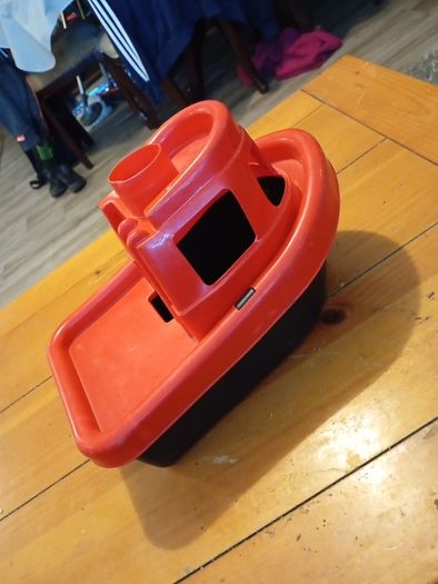 toy boat