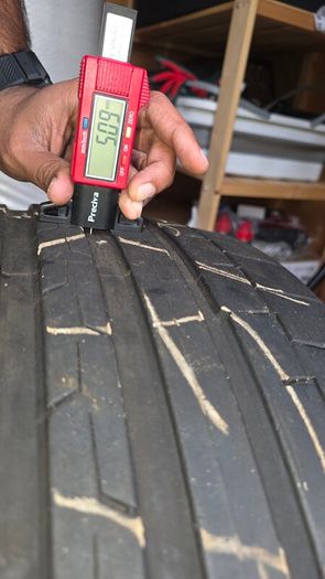 Two 20 inch tyres bridgestone and continental