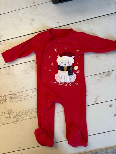 Dunne's Christmas sleepsuit 6-9m