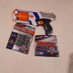 Nerf elite strongarm gun and 2 sets of Elite darts