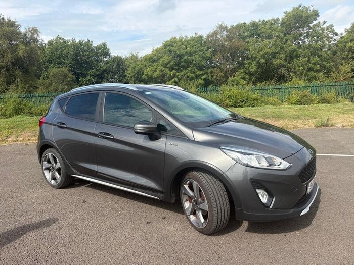 Ford Fiesta Active 2019 low mileage