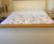 King size bed