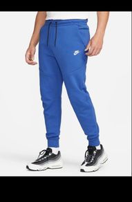 Nike tech fleece