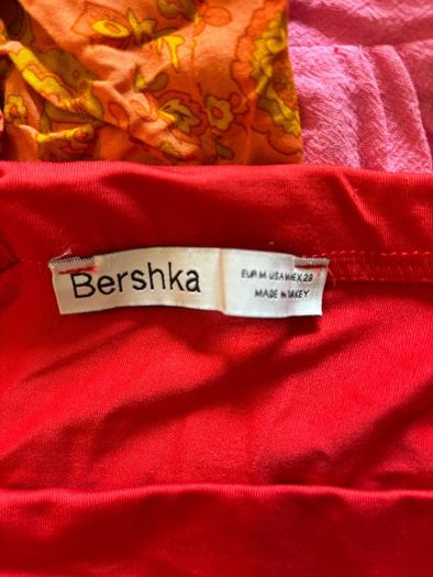 Skirt . Red Bershka long skirt