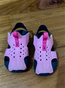 Nike girl summer sandals (UK 6.5/EU 23.5)