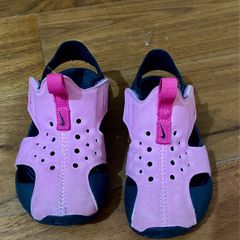 Nike girl summer sandals (UK 6.5/EU 23.5)