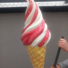 Ice Cream Figure