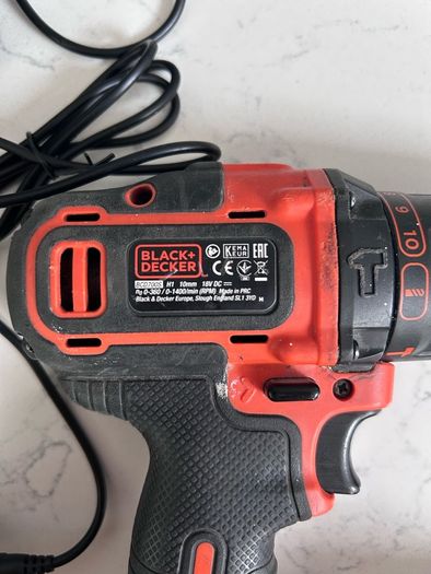 2 X Black & Decker cordless drill