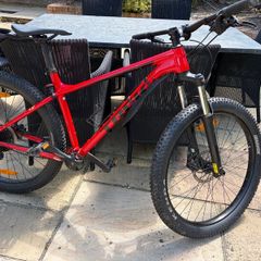 Trek Roscoe 6