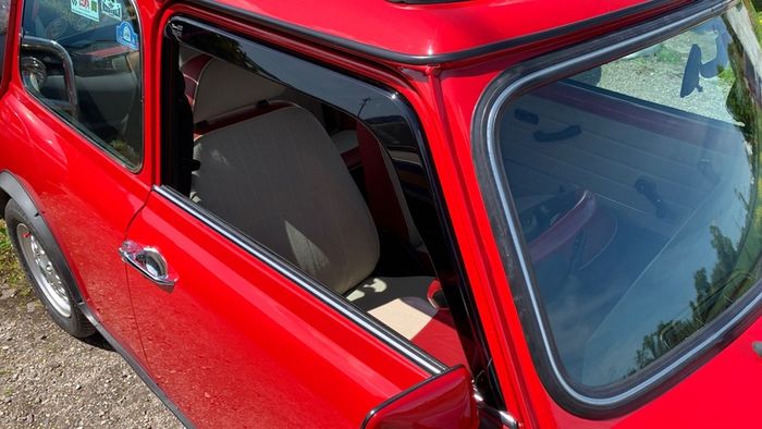 Mini Cooper 3dr 69-00 Wind Deflectors