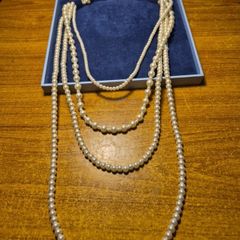 Vintage Faux Pearl Necklace
