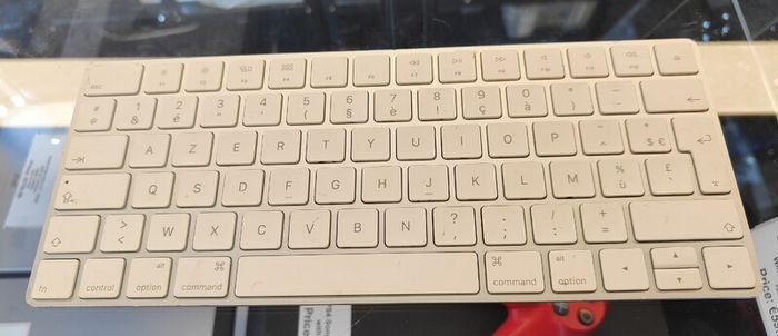 Original APPLE Magic Keyboard 2 - French Layout | Wireless Magic Keyboard 2 A1644 (Used)