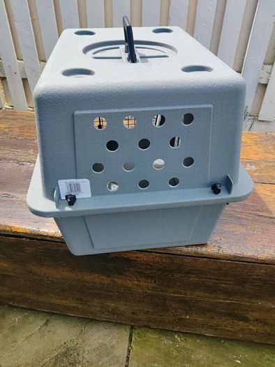 sky kennel small
