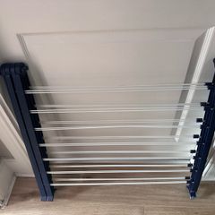 Over the tub drying rack