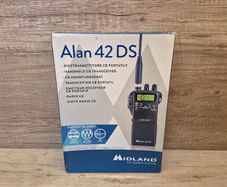 Midland - ALAN CB 42 DS Portable AM/FM Transceiver