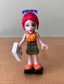 Lego Friend Mia Rollerskating