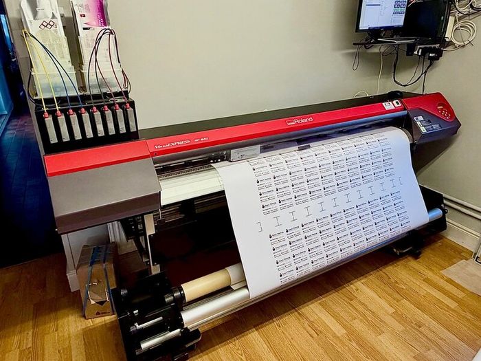Roland VersaEXPRESS RF-640 (64 Wide Format Print)