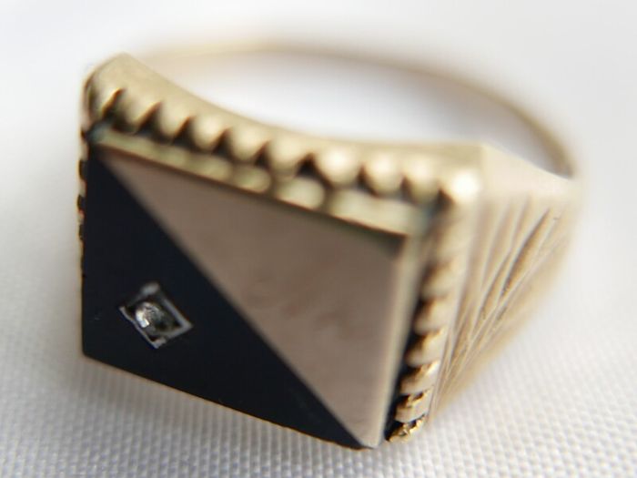 Mens Ring Signet Genuine Solid 9Ct Yellow Gold Onyx 3,3g size S1/2