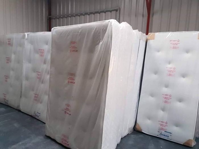 Memory Foam Orthopedic Mattress With 1500 Pocket Spring