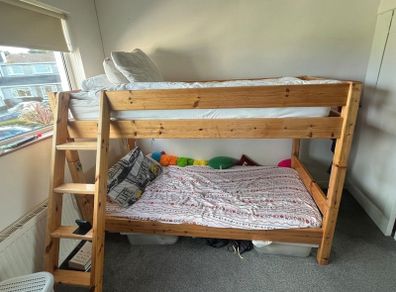 Solid pine bunkbeds