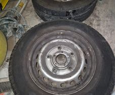2 Transit custom wheel's