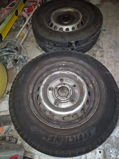 2 Transit custom wheel's
