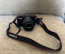 Canon Eos M100