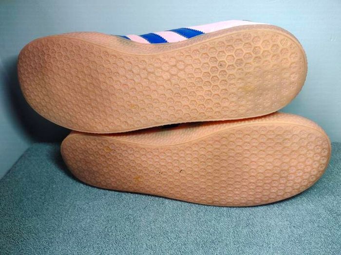 Trainers Adidas Originals women.