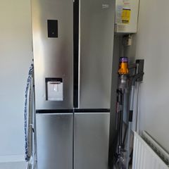 Beko American fridge/ Freezer